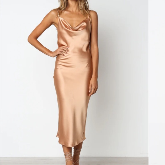 Petal and Pup NWT Dress - Picture 3 of 3